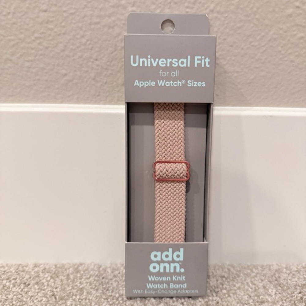 NWT ONN universal woven Apple Watch Band